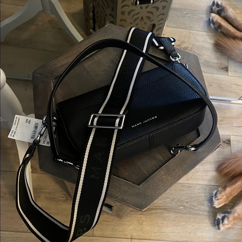 Marc Jacobs, Black Leather Signet Turnlock crossbody/Shoulder Bag - Picture 11 of 11